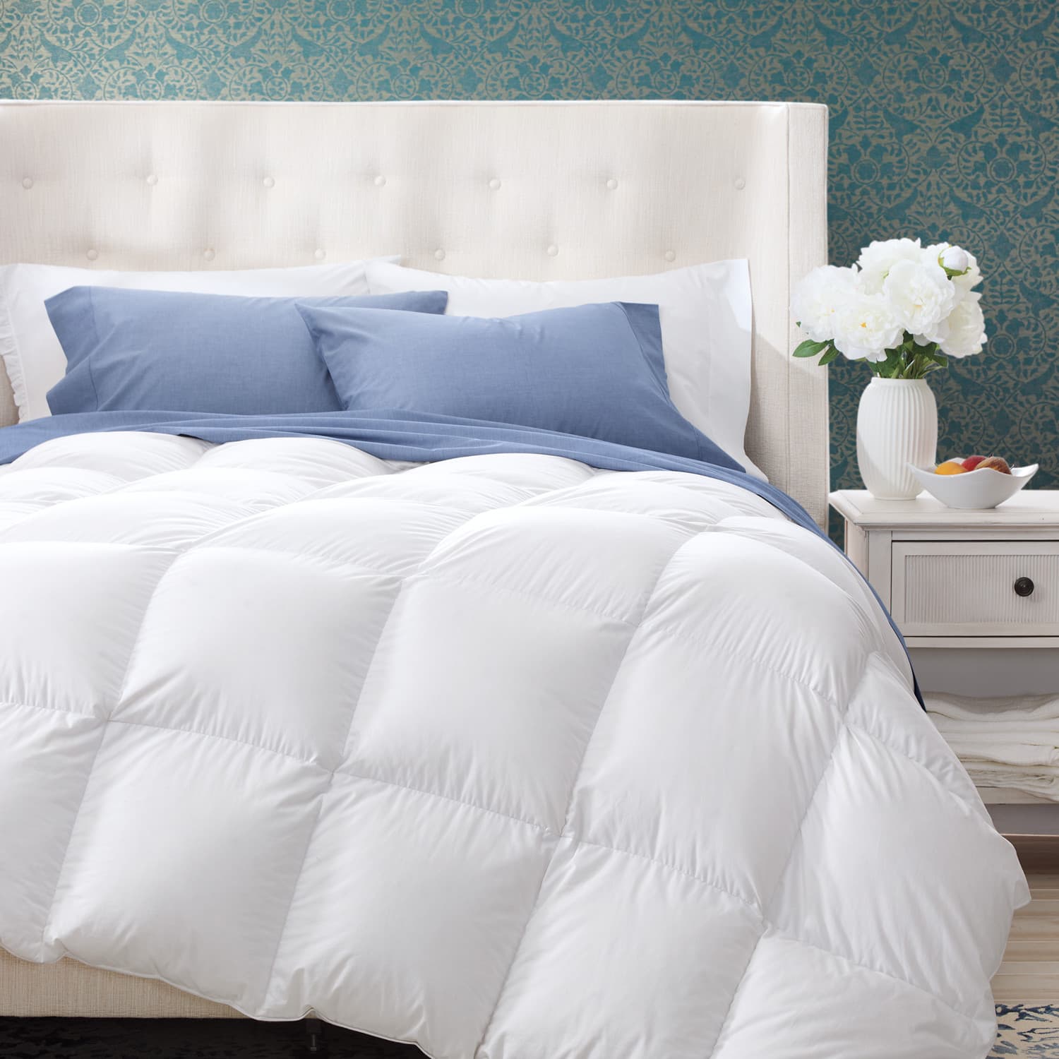 Cuddledown 800 Fill Power Batiste Down Comforter